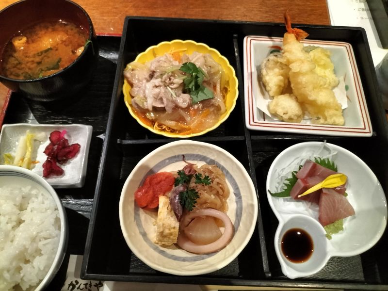 かんてきや　瓦町店 松花堂弁当